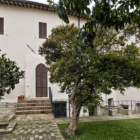 Palazzo Bechelloni * Montefalco