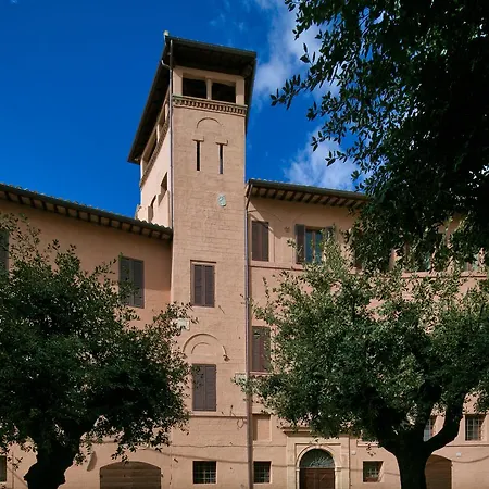 דירה Palazzo Bechelloni מונטפאלקו
