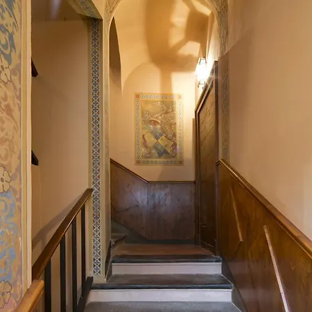 Palazzo Bechelloni דירה *