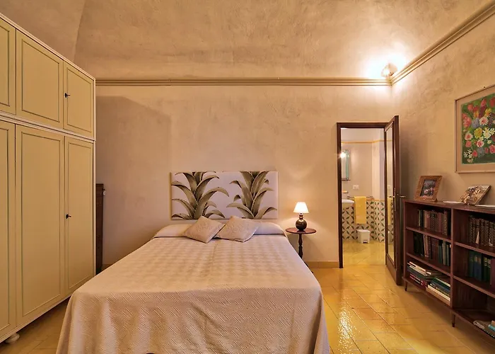 Palazzo Bechelloni * Montefalco